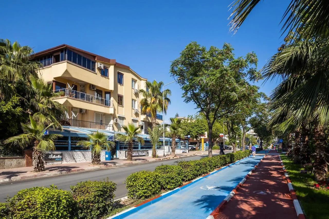 Large Duplex Apartment With Sea View Antalya Tyrkiet