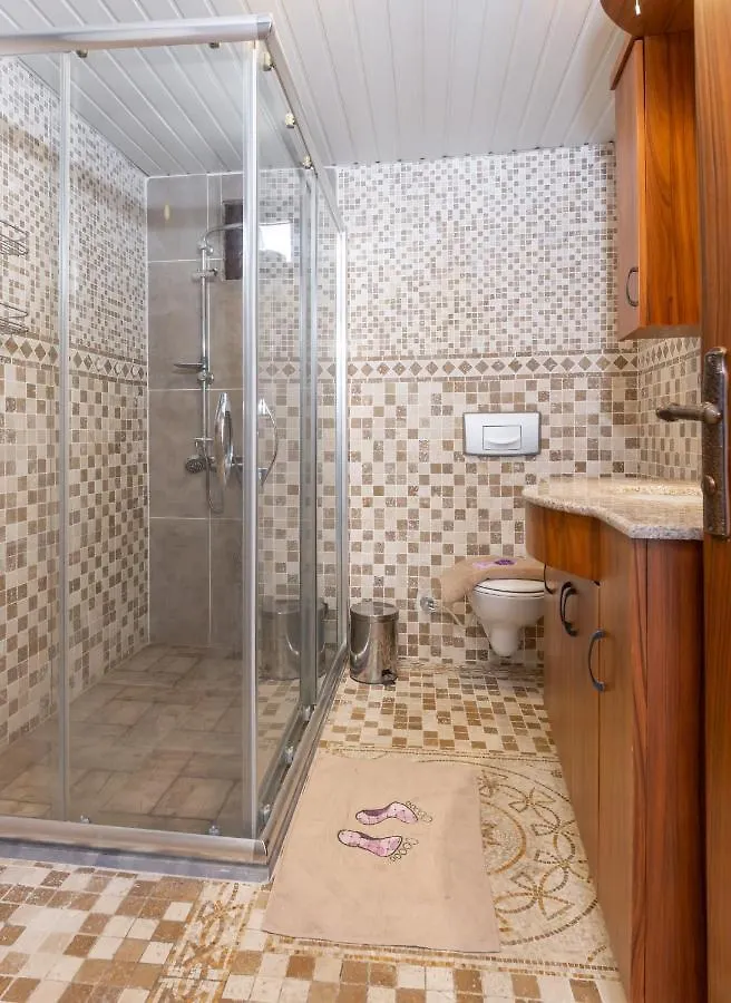 Large Duplex Apartment With Sea View Antalya