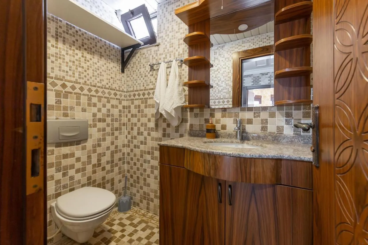 Large Duplex Apartment With Sea View Antalya Tyrkiet