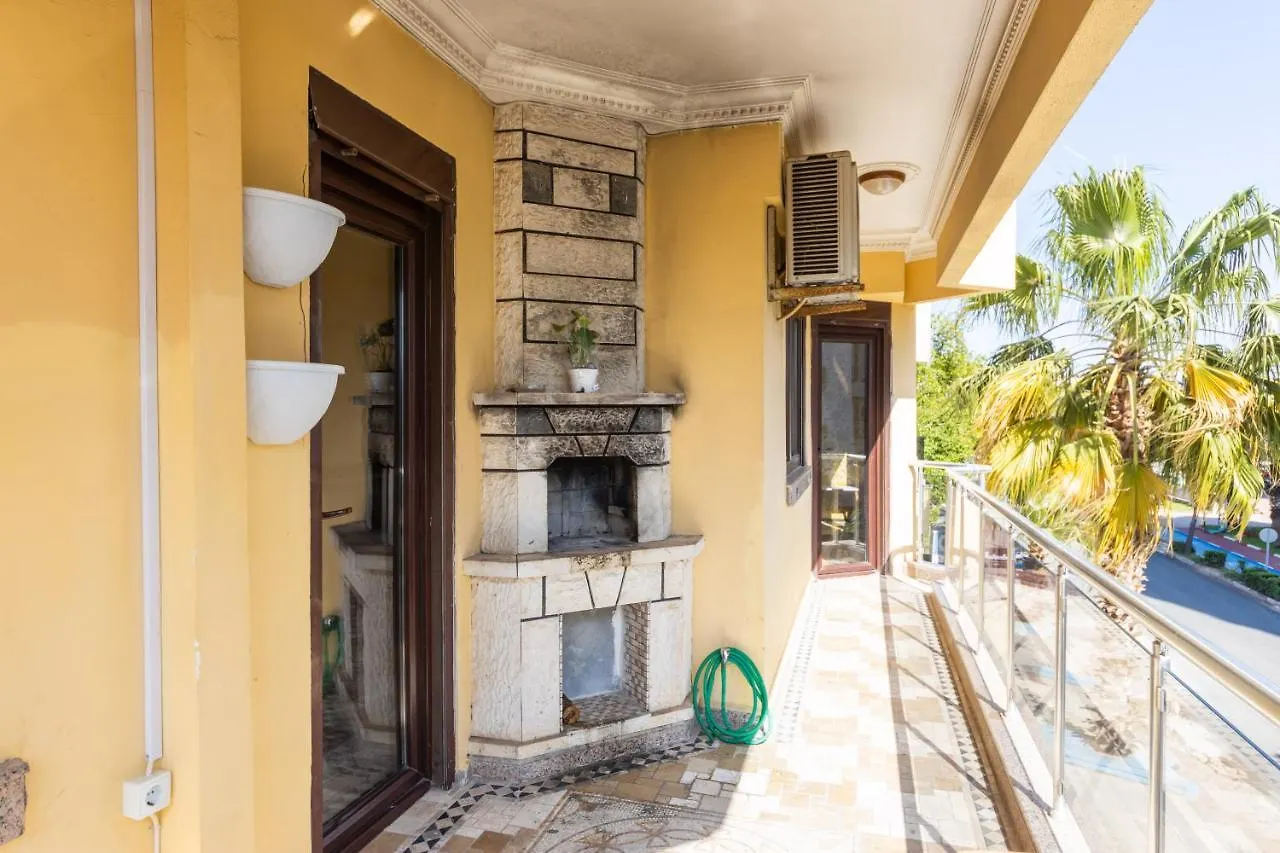 Large Duplex Apartment With Sea View Antalya Turquie