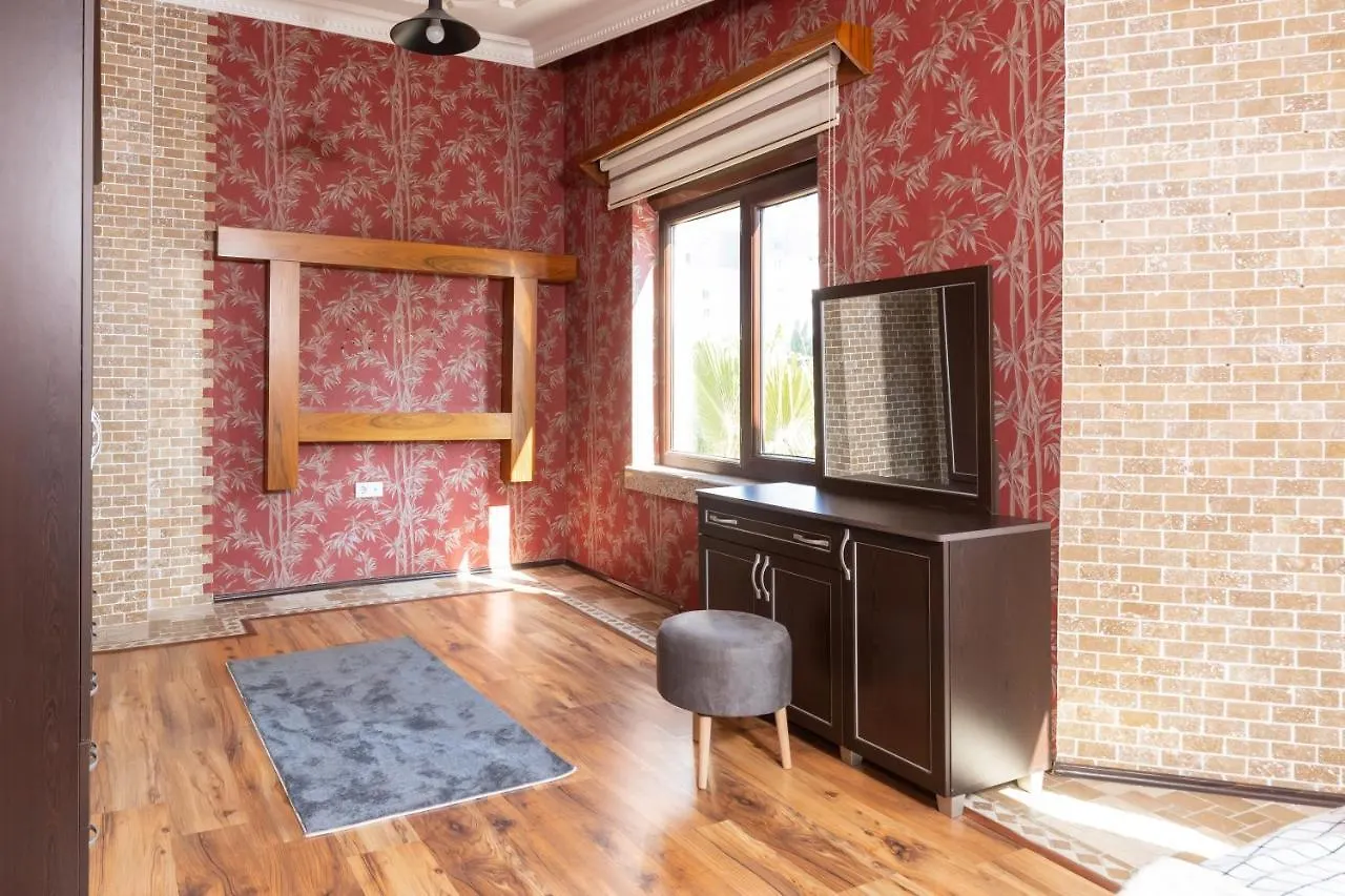 Large Duplex Apartment With Sea View Antalya